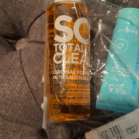 6-piece Skinfatuation - Picture 2 of 3